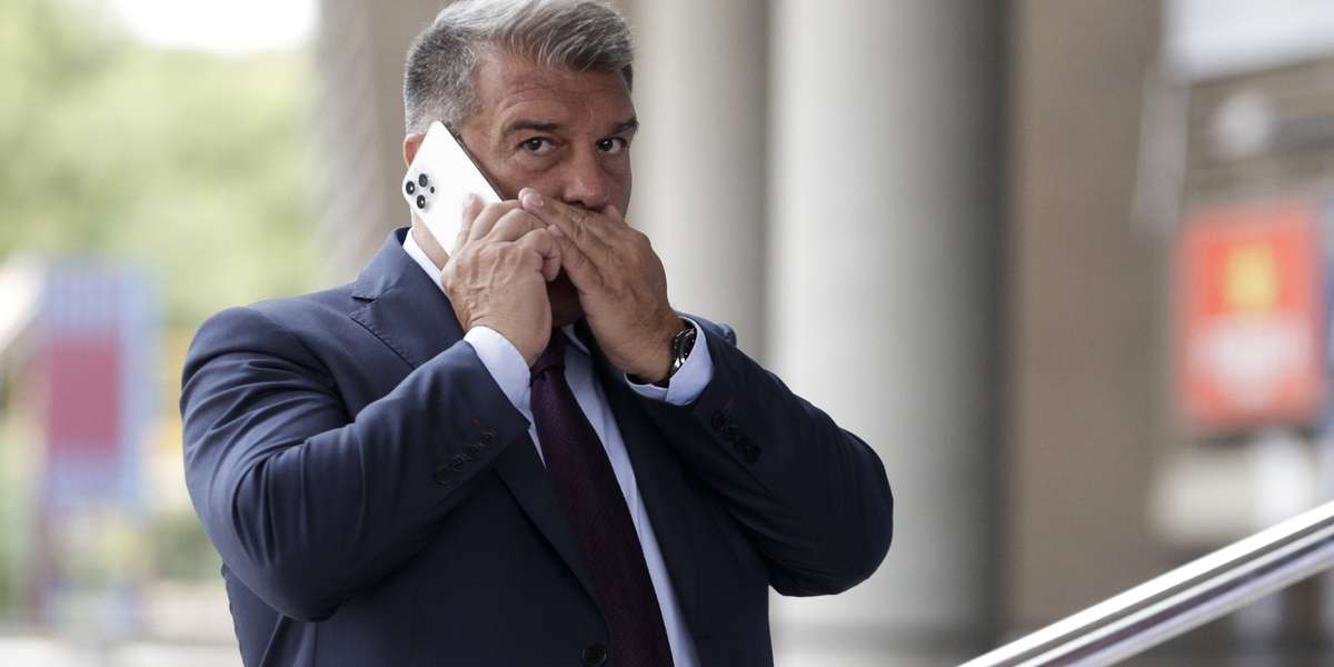 Laporta al celular
