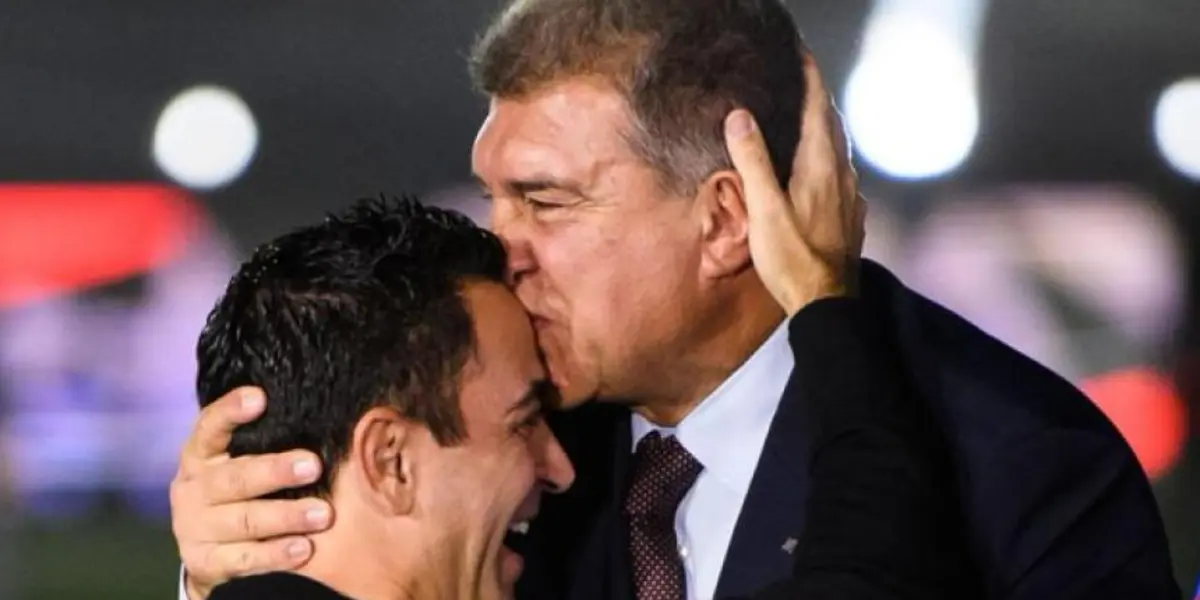 Laporta con Xavi