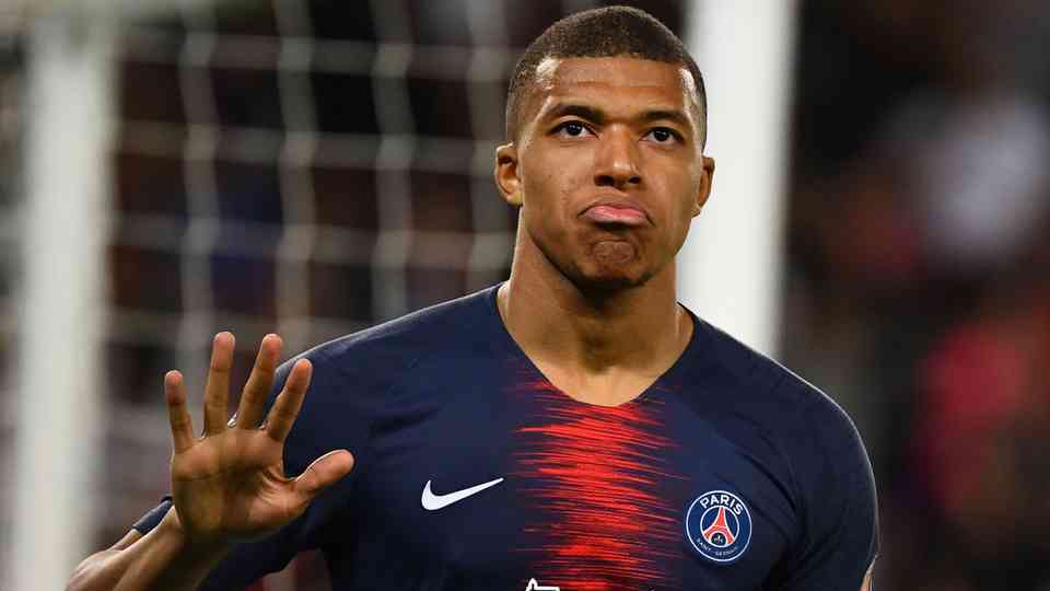 Mbappé fastidioso en PSG