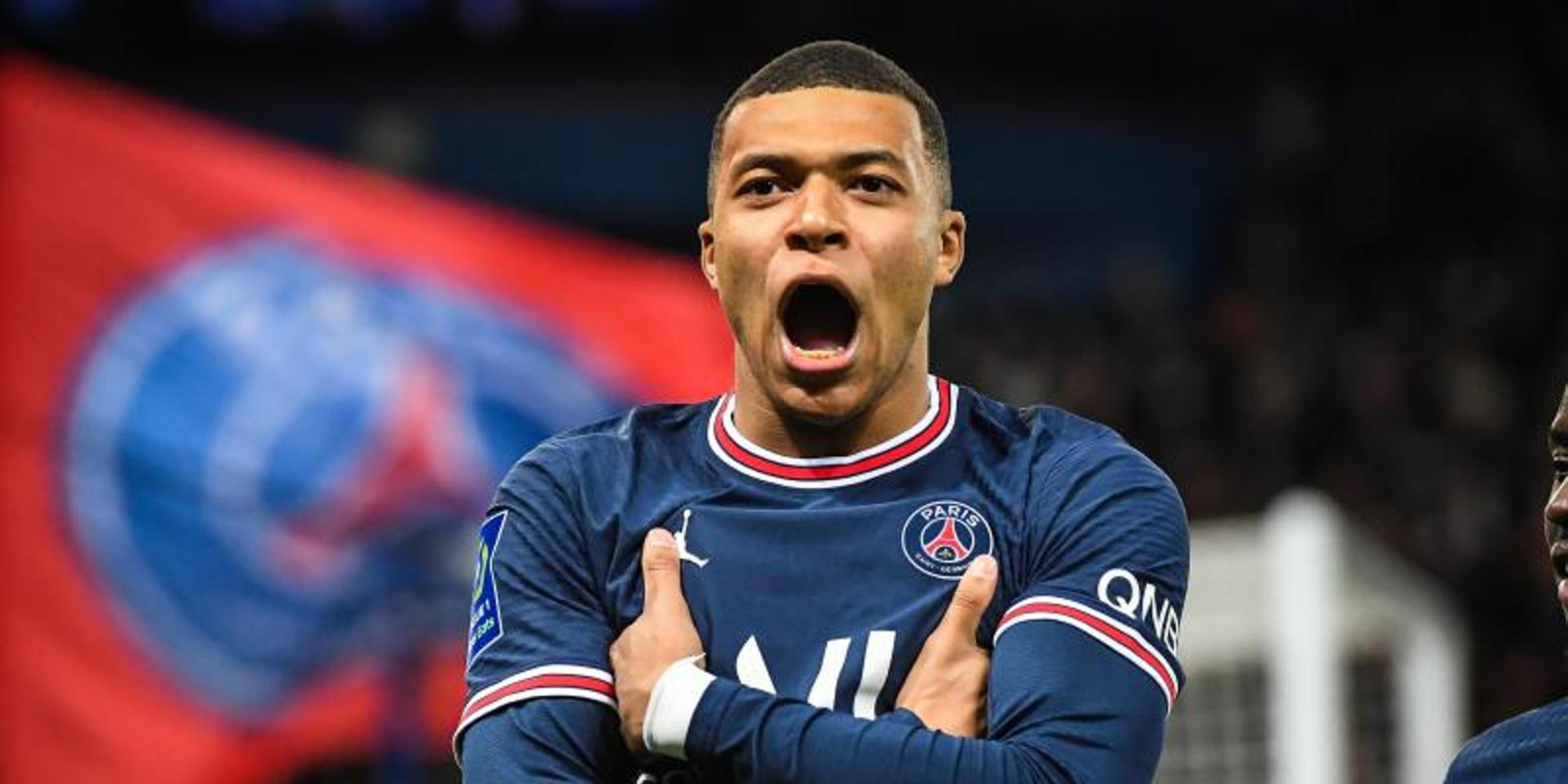 Kylian Mbappe recibe una dura advertencia en el PSG de Francia por si se quiere ir.