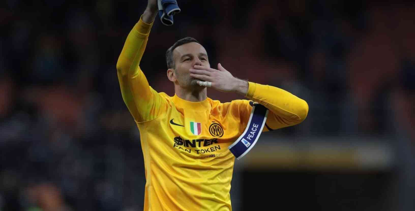 Samir Handanovic dice adiós al Inter